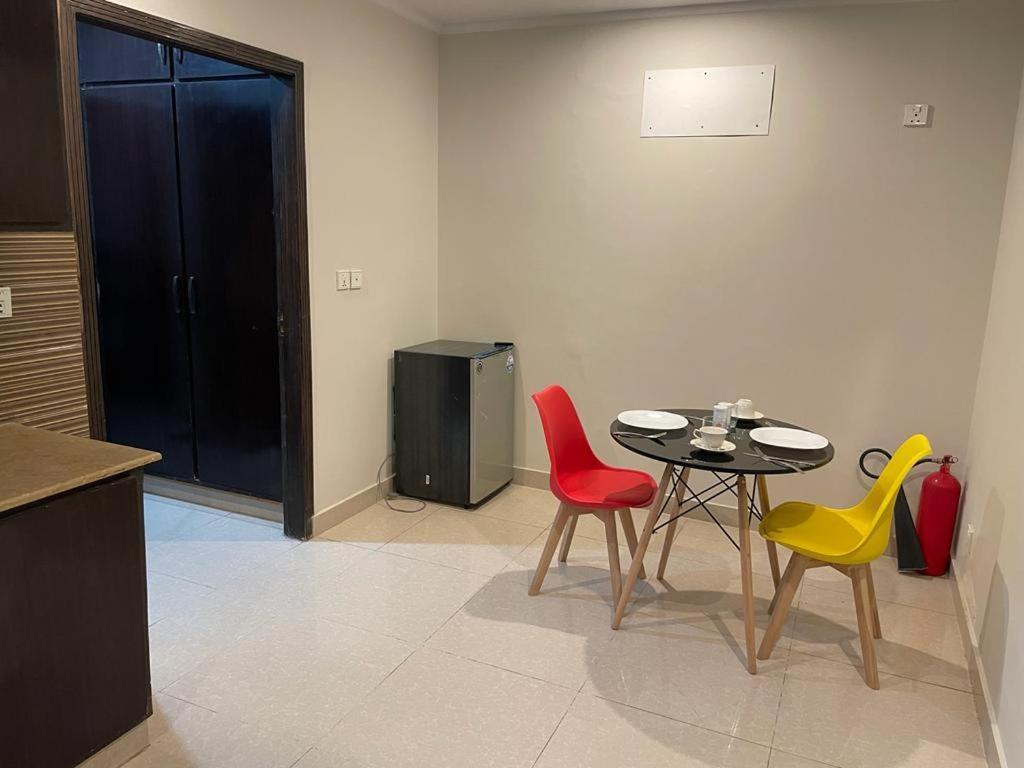 Marine Tower Διαμέρισμα Ραβαλπίντι Εξωτερικό φωτογραφία